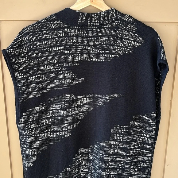 Chico’s Tweed Knit Long Line Contemporary Sweater Vest. Black White sz L - Picture 6 of 6